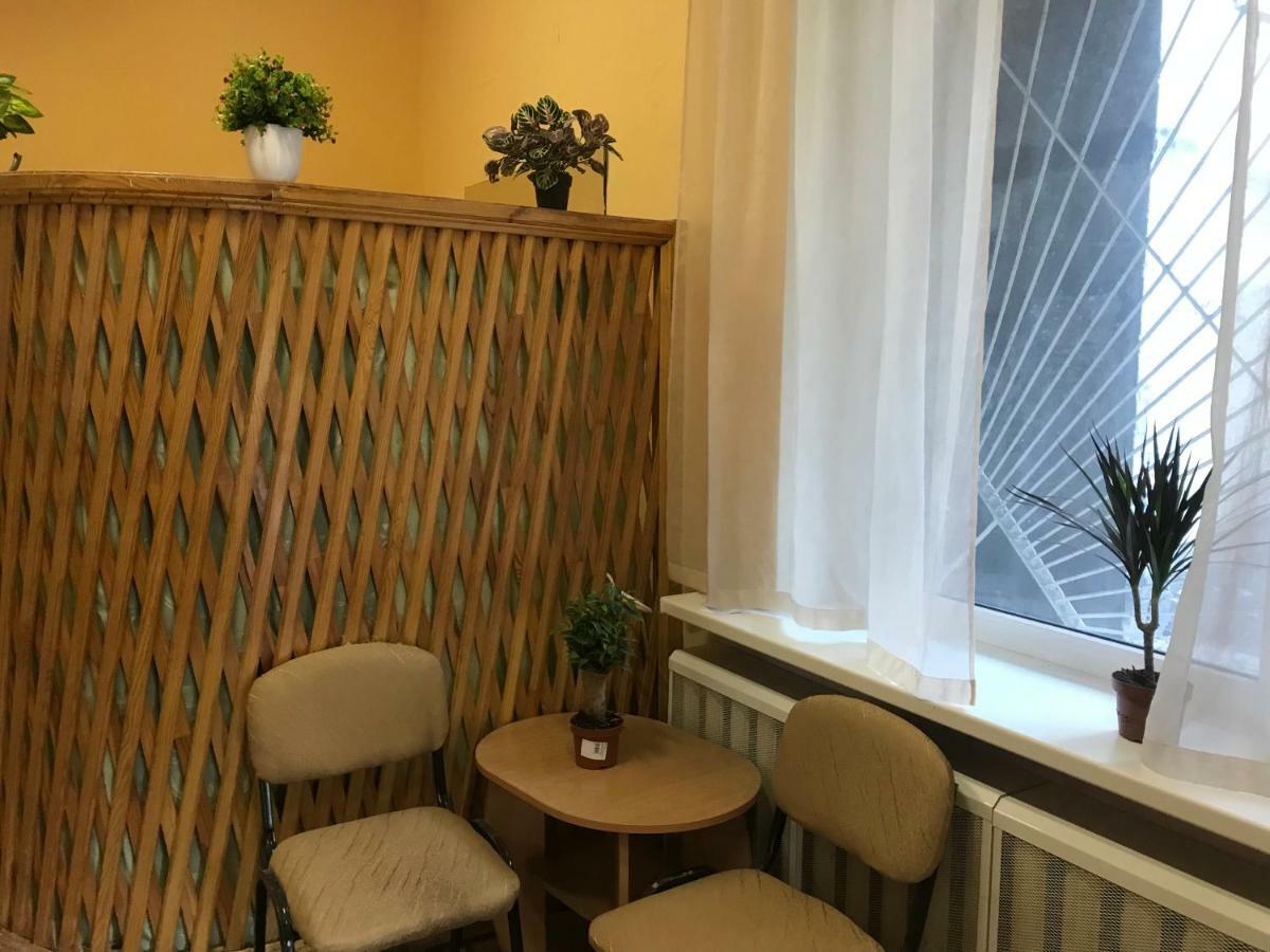 Ararat-Demeevskaya Hostel Kijów Zewnętrze zdjęcie