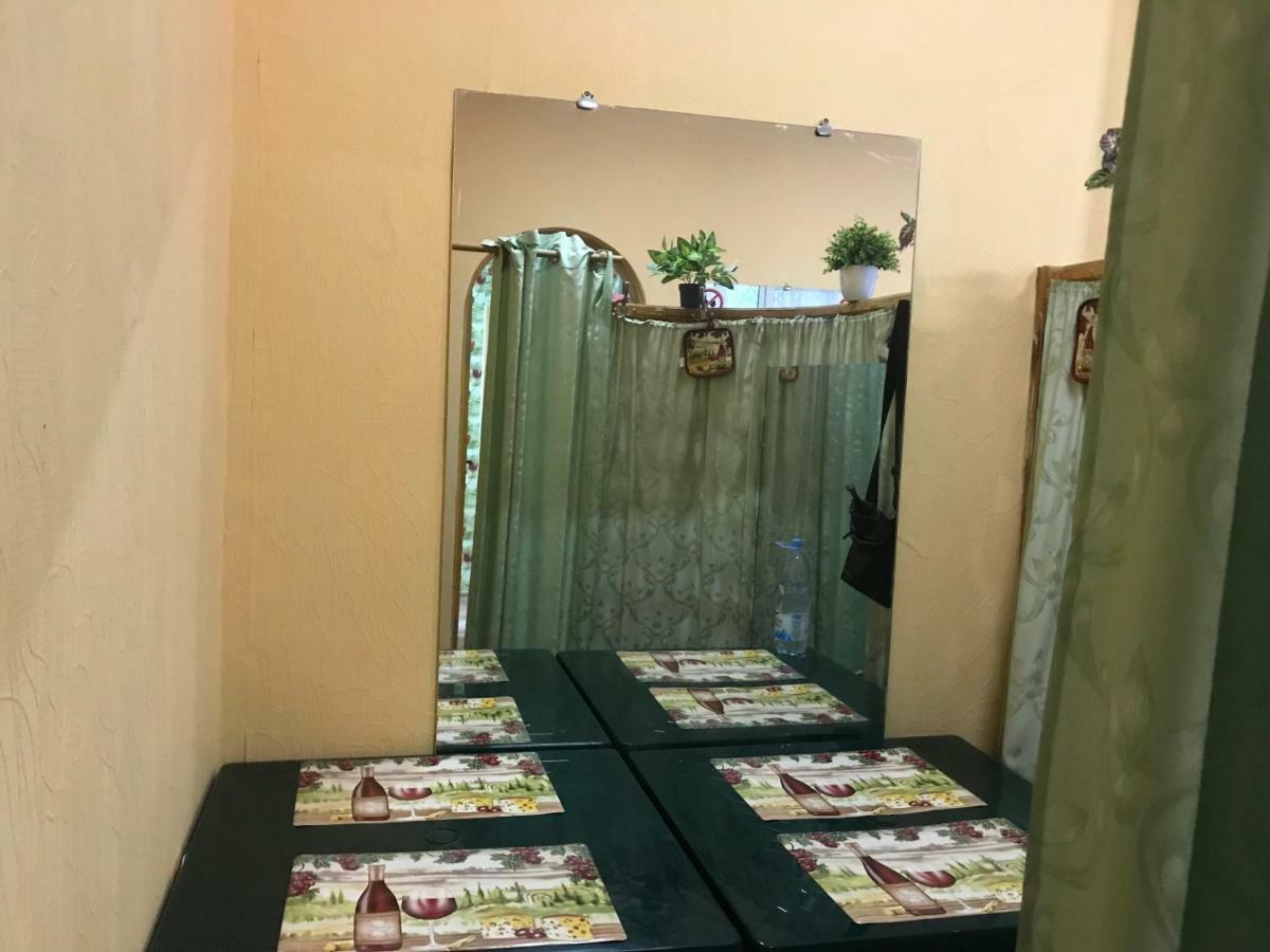Ararat-Demeevskaya Hostel Kijów Zewnętrze zdjęcie