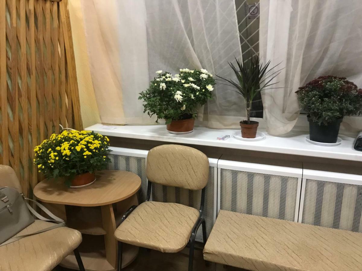 Ararat-Demeevskaya Hostel Kijów Zewnętrze zdjęcie